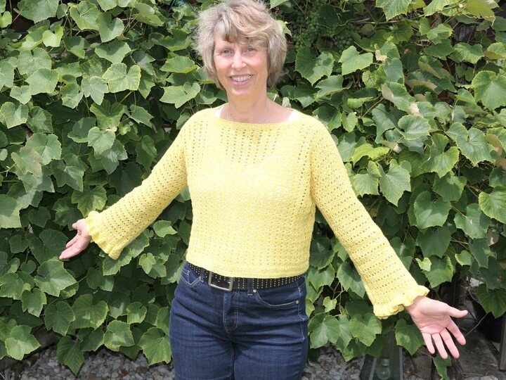 Aurea - Luftiger Bobbel - Häkelpullover mit Volantärmeln