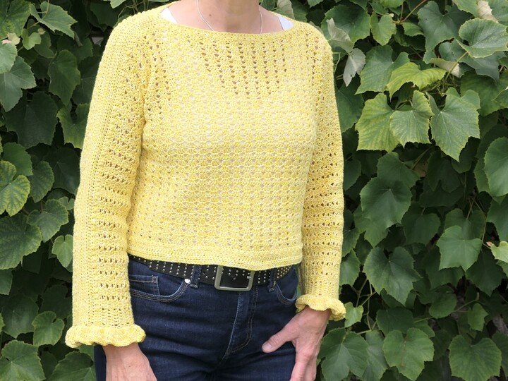 Aurea - Luftiger Bobbel - Häkelpullover mit Volantärmeln