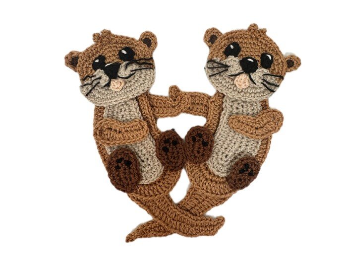 Otter doulbe crochet applique