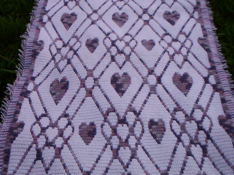 Plaid Hearts Throw - Overlay Mosaic Crochet Pattern