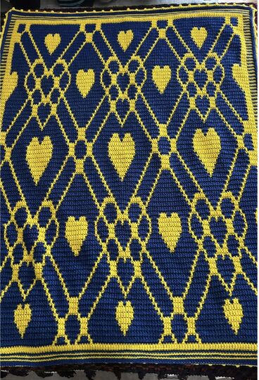Plaid Hearts Throw - Overlay Mosaic Crochet Pattern