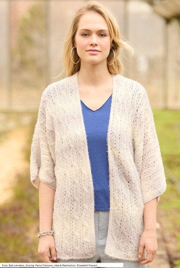 Jacke mit Loch-Zopfmuster