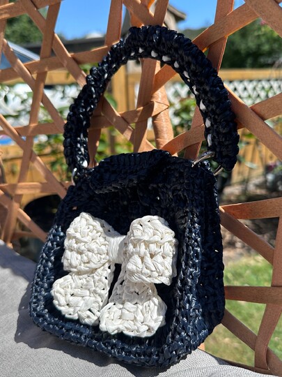 Crochet Pattern Mini Bow Bag "Rosalie" – Crossbody Bag with Bow & Hearts