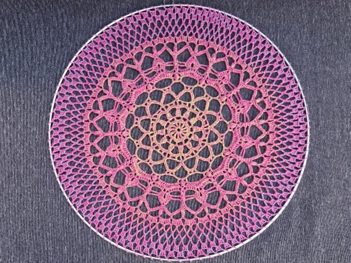 Häkelanleitung Mandala "Sarah"