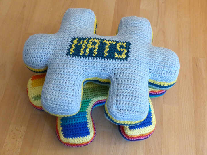 Häkelanleitung Kissen Puzzleteil mit oder ohne Name, Kuschelkissen