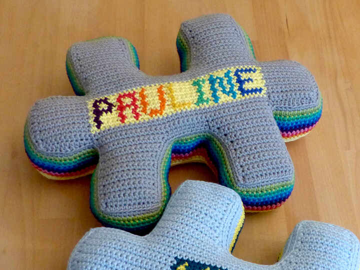 Häkelanleitung Kissen Puzzleteil mit oder ohne Name, Kuschelkissen