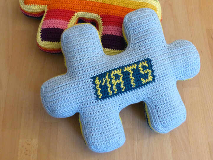 Häkelanleitung Kissen Puzzleteil mit oder ohne Name, Kuschelkissen