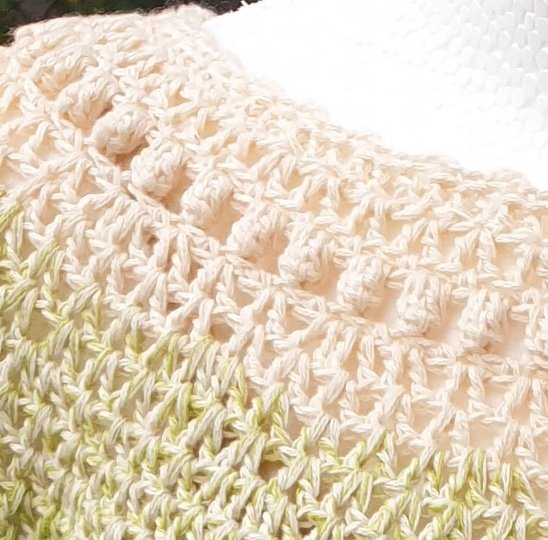 Häkelanleitung: Popcorn Pearl - Das edle V-Spiral-Shirt Boxy Style XS-XXL