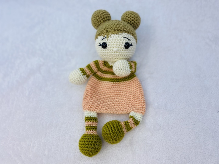 Crochet Doll Pattern, Hugging Doll Pattern, Lovey blanket Doll