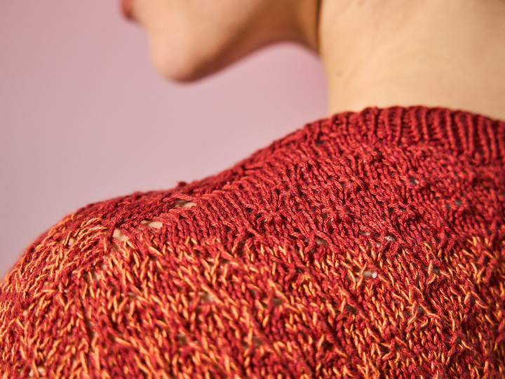 MODELL INGVILD … MIT SATTELSCHULTER, gestrickt