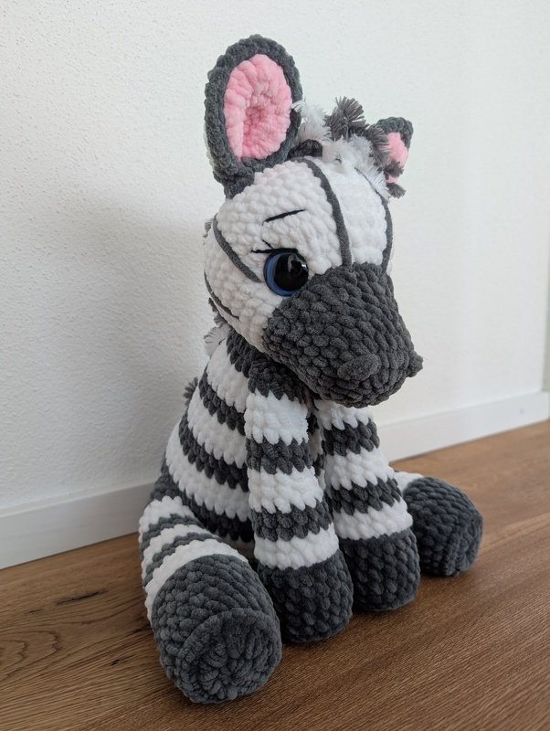 Sitzendes Zebra Häkelanleitung PDF Deutsch und Englisch - Bild 3