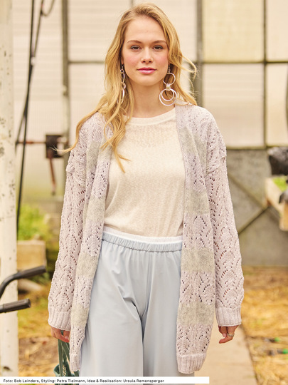Jacke mit V-Ausschnitt