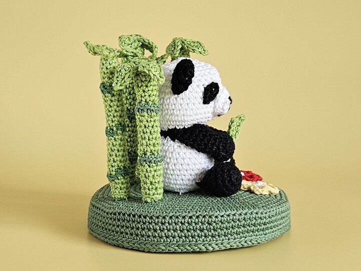 Panda Paul im Bambuswald Häkelanleitung Amigurumi PDF