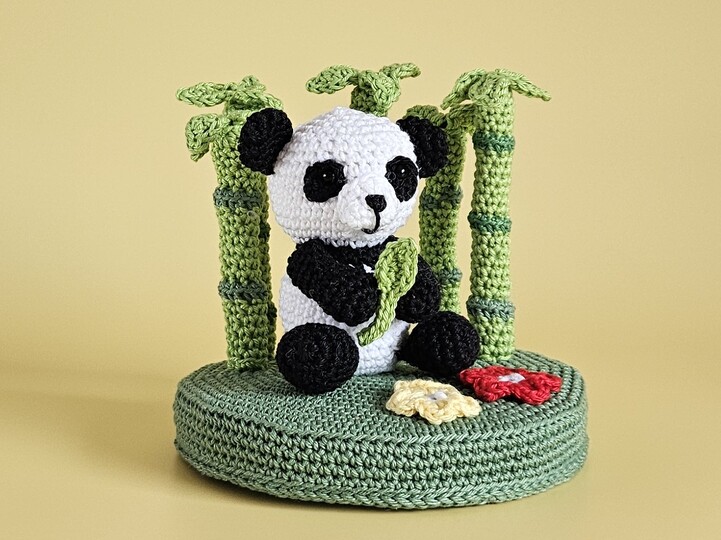 Panda Paul im Bambuswald Häkelanleitung Amigurumi PDF
