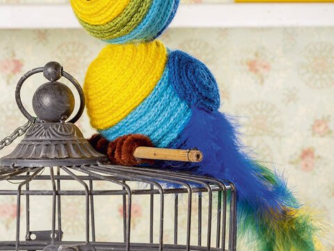 Papagei aus einer Stricklieselschnur