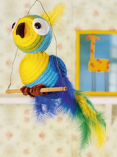 Papagei aus einer Stricklieselschnur
