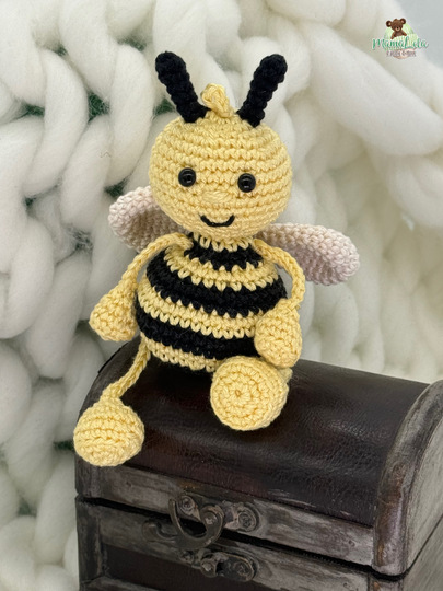 Hummel Schlenkertier, Taschenbaumler - Häkelanleitung