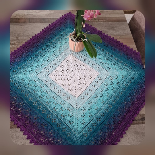 Häkelanleitung für die Tischdecke "Papillon"