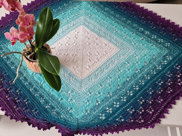 Häkelanleitung für die Tischdecke "Papillon"