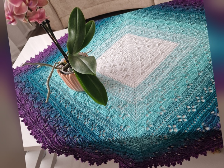 Häkelanleitung für die Tischdecke "Papillon"