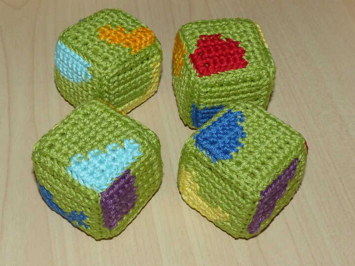 Häkelanleitung Würfel-Puzzle oder Legespiel mit 6 Motiven, Kinderspielzeug