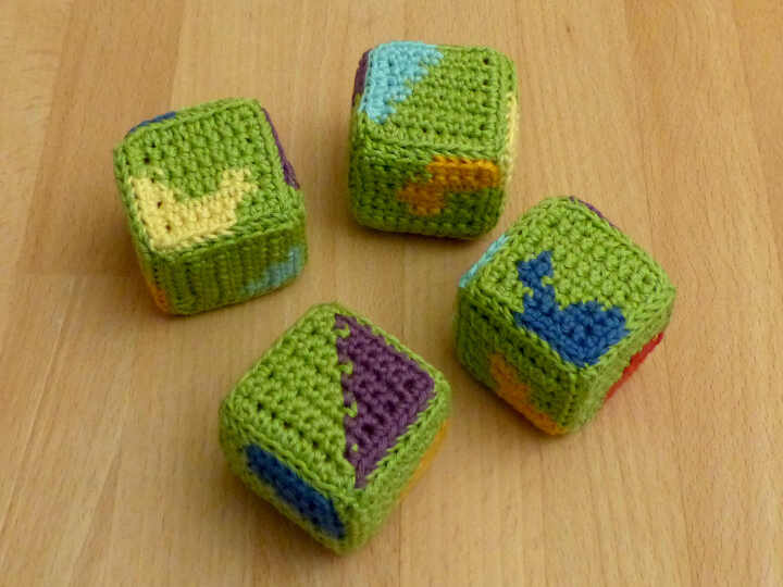 Häkelanleitung Würfel-Puzzle oder Legespiel mit 6 Motiven, Kinderspielzeug