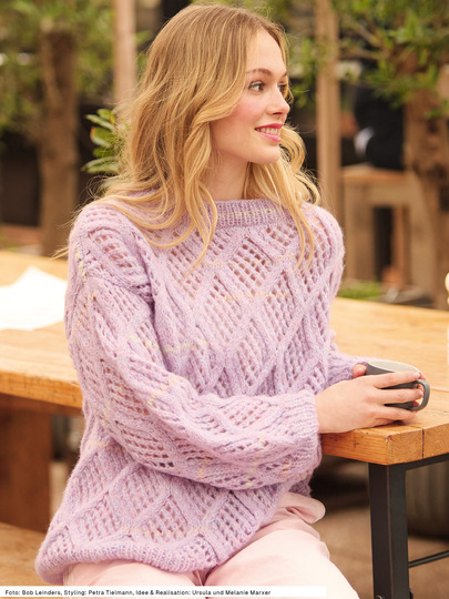 Pulli mit Rauten-Ajourmuster
