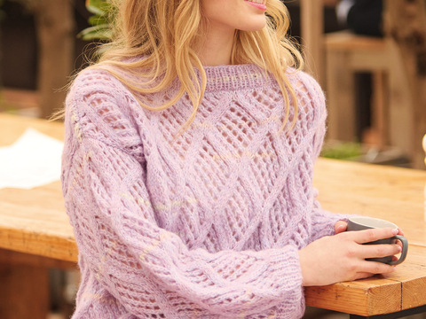 Pulli mit Rauten-Ajourmuster