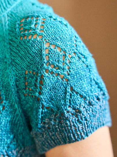 PULLI IMELDA … ALS RAGLAN VON OBEN GESTRICKT