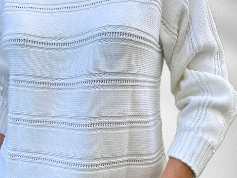 Strickanleitung BELA – Sweater quergestrickt