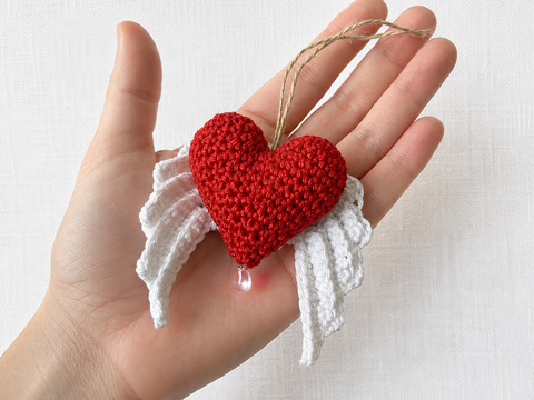 Gehäkeltes kleines Herz | TROSTHERZ | Liebe | Trost | Trauer | 5 cm