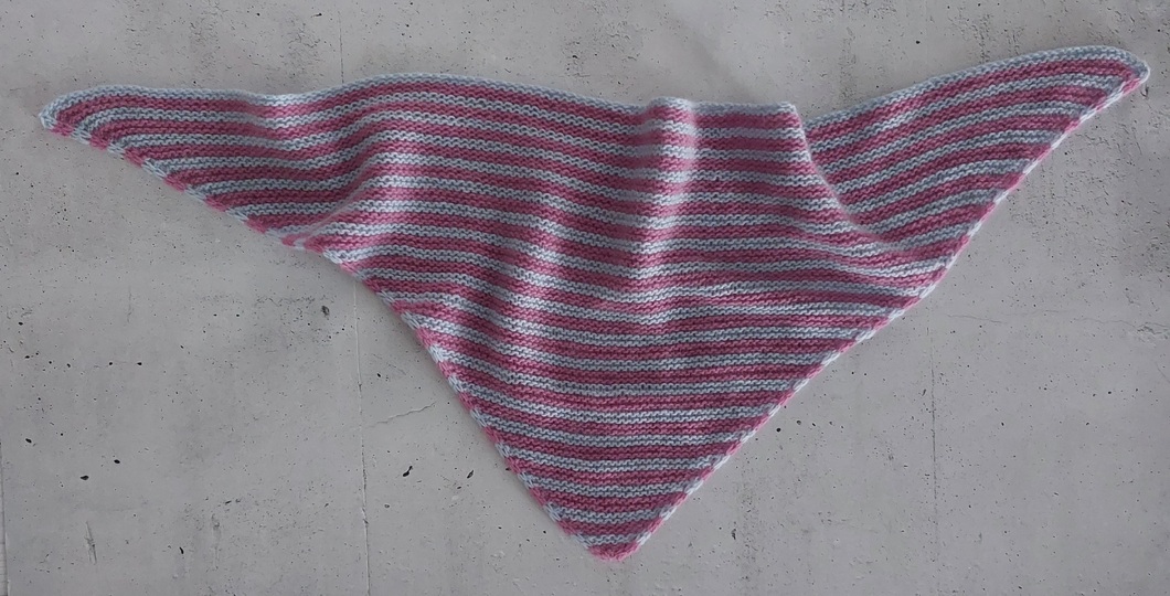 LUISE shawl knittingpattern