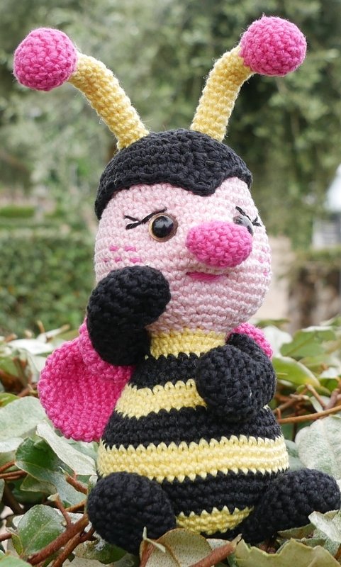 Häkelanleitung süsses Bienchen - Bild 17