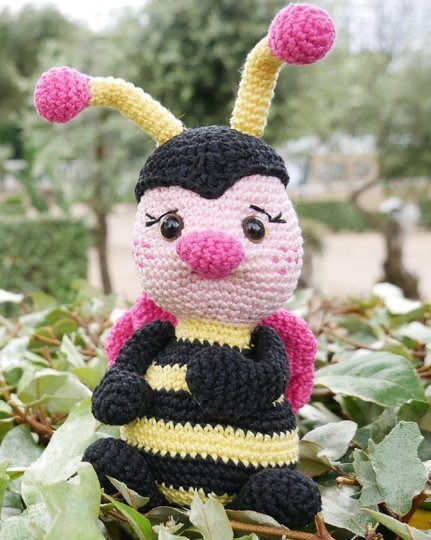 Häkelanleitung süsses Bienchen