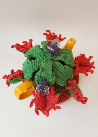 TeaCosyFolk's Venus Flytrap Tea Cosy Knitting Pattern