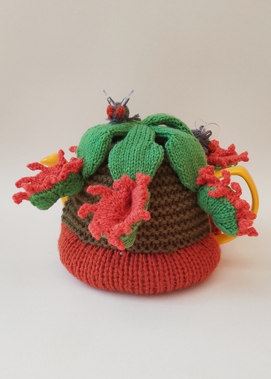 TeaCosyFolk's Venus Flytrap Tea Cosy Knitting Pattern