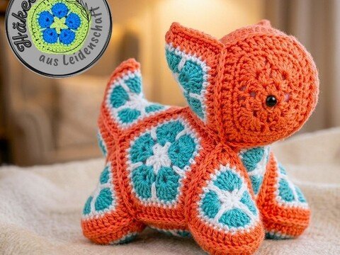 Crochet Pattern PDF Flora – Kitten in African Flowers Design