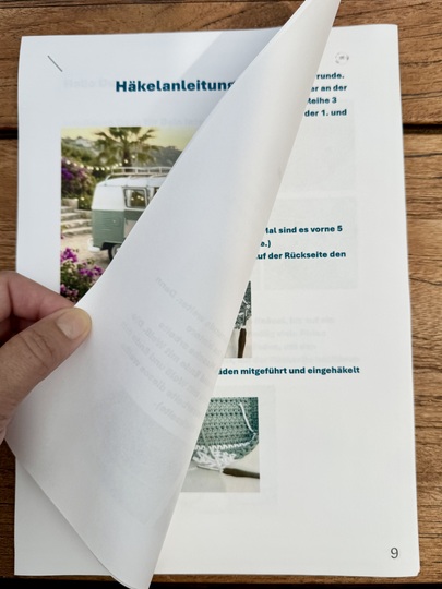 Häkelanleitung für einen Häkelkorb als "Bulli"
