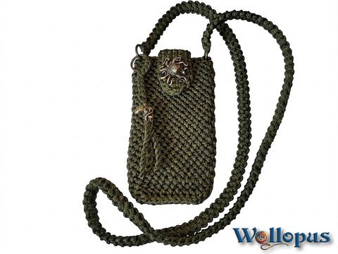 Handytasche in Grün mit Oktopus, gehäkelt