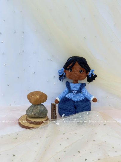 Little Indie the Doll crochet pattern - PDF tutorial