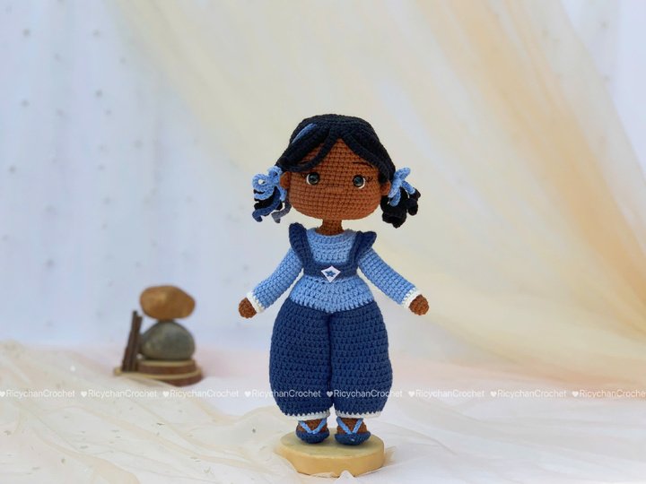 Little Indie the Doll crochet pattern - PDF tutorial