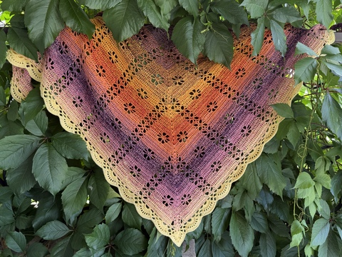 Crochet pattern shawl Alex