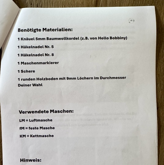 Häkelanleitung Tablett oder Korb mit Holzboden im "Old Salt" Muster