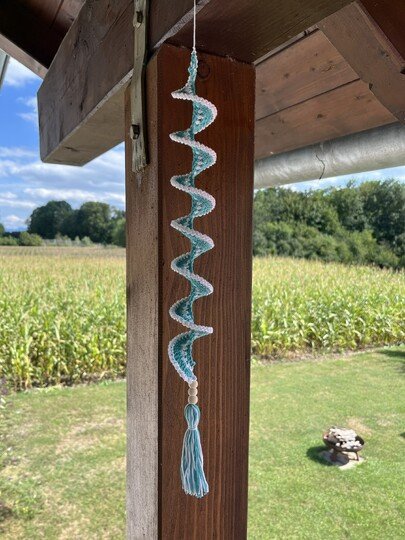 Windspinner häkeln - Schritt-für-Schritt-Häkelanleitung