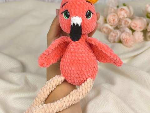 Häkelanleitung Flamingo Flora mit Krone – PDF-Datei für ein Plüschtier