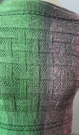 Up and Down das gestrickte Dreieckstuch