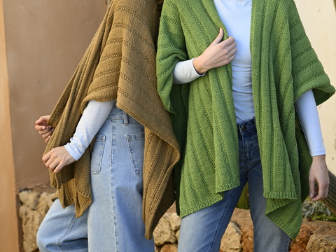 Poncho (9601349_39)