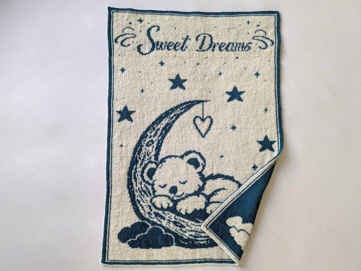Babydecke / Kinderdecke "Sweet Dreams" (zwei Grössen) - Doubleface Stricken