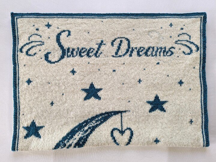 Babydecke / Kinderdecke "Sweet Dreams" (zwei Grössen) - Doubleface Stricken