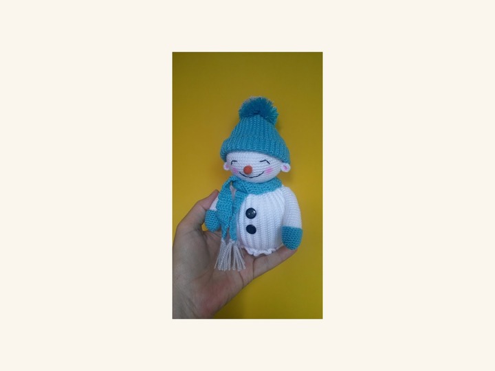 Gehäkelter Amigurumi-Schneemann – Deutsche Häkelanleitung als PDF